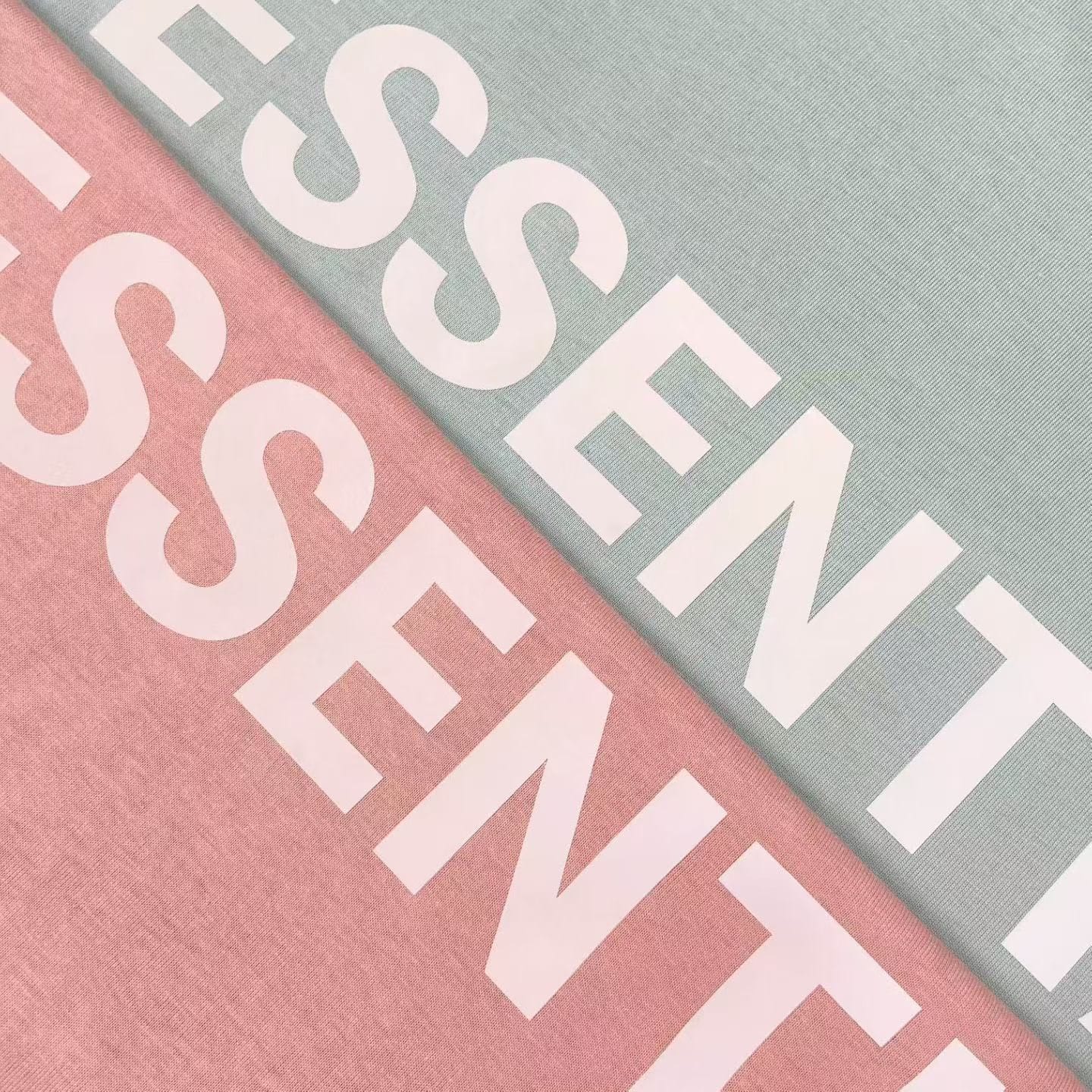 T-shirts ESSENTIALS